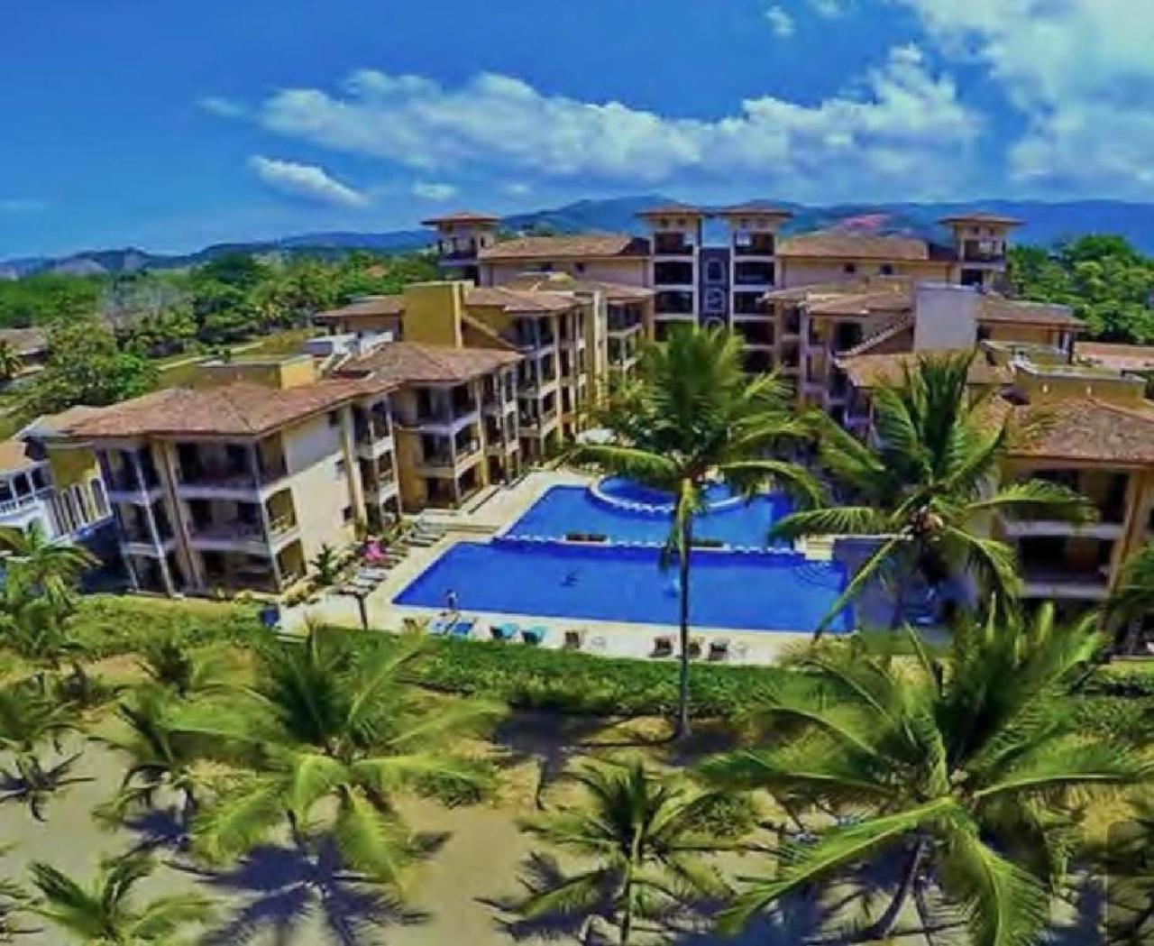 Apartamento De Lujo Las 3 Gotas Jaco, Frente Al Mar Con Vista A La Playa Exterior foto
