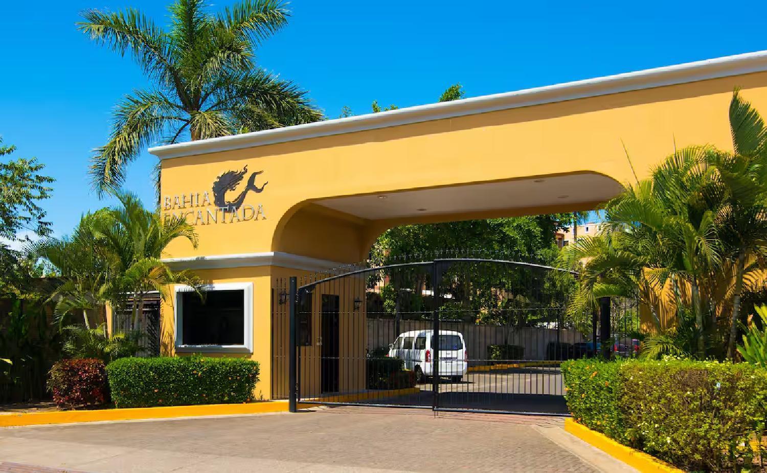 Apartamento De Lujo Las 3 Gotas Jaco, Frente Al Mar Con Vista A La Playa Exterior foto